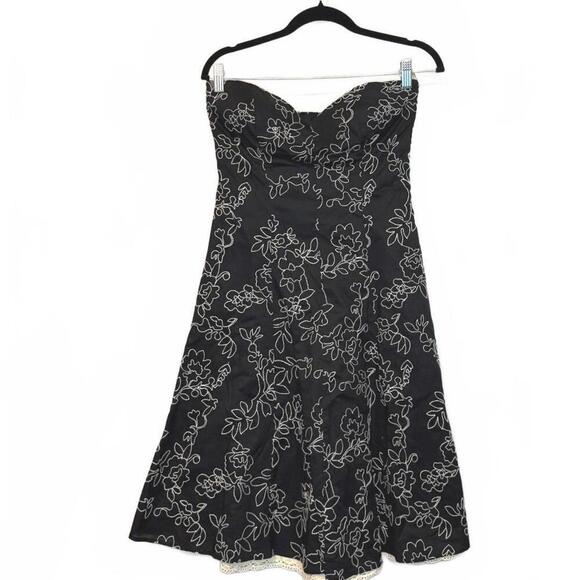 White House Black Market Dresses & Skirts - Elegant Strapless Black and White Floral Dress